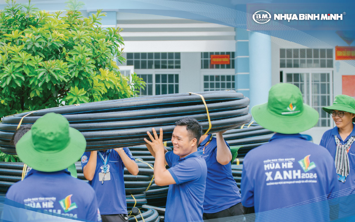Binh Minh Plastics launches the program “Cherish the Water Source, Love the Future” in Phu Yen.