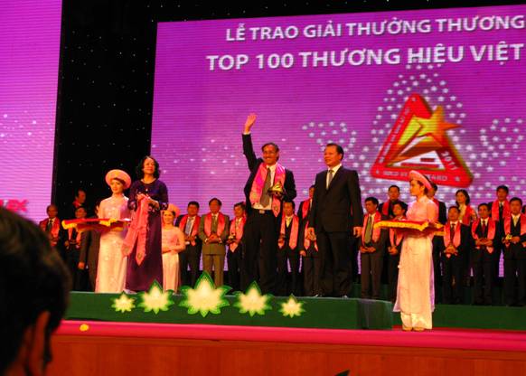 Thông tin Công ty được trao giải thưởng sao vàng đất việt 2011