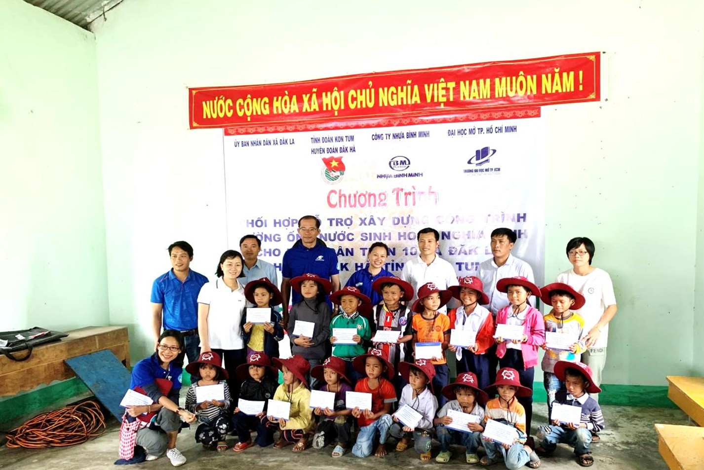 CÔNG TY CỔ PHẦN NHỰA BÌNH MINH THỰC HIỆN CHƯƠNG TRÌNH “ĐƯỜNG ỐNG NGHĨA TÌNH NĂM 2019”