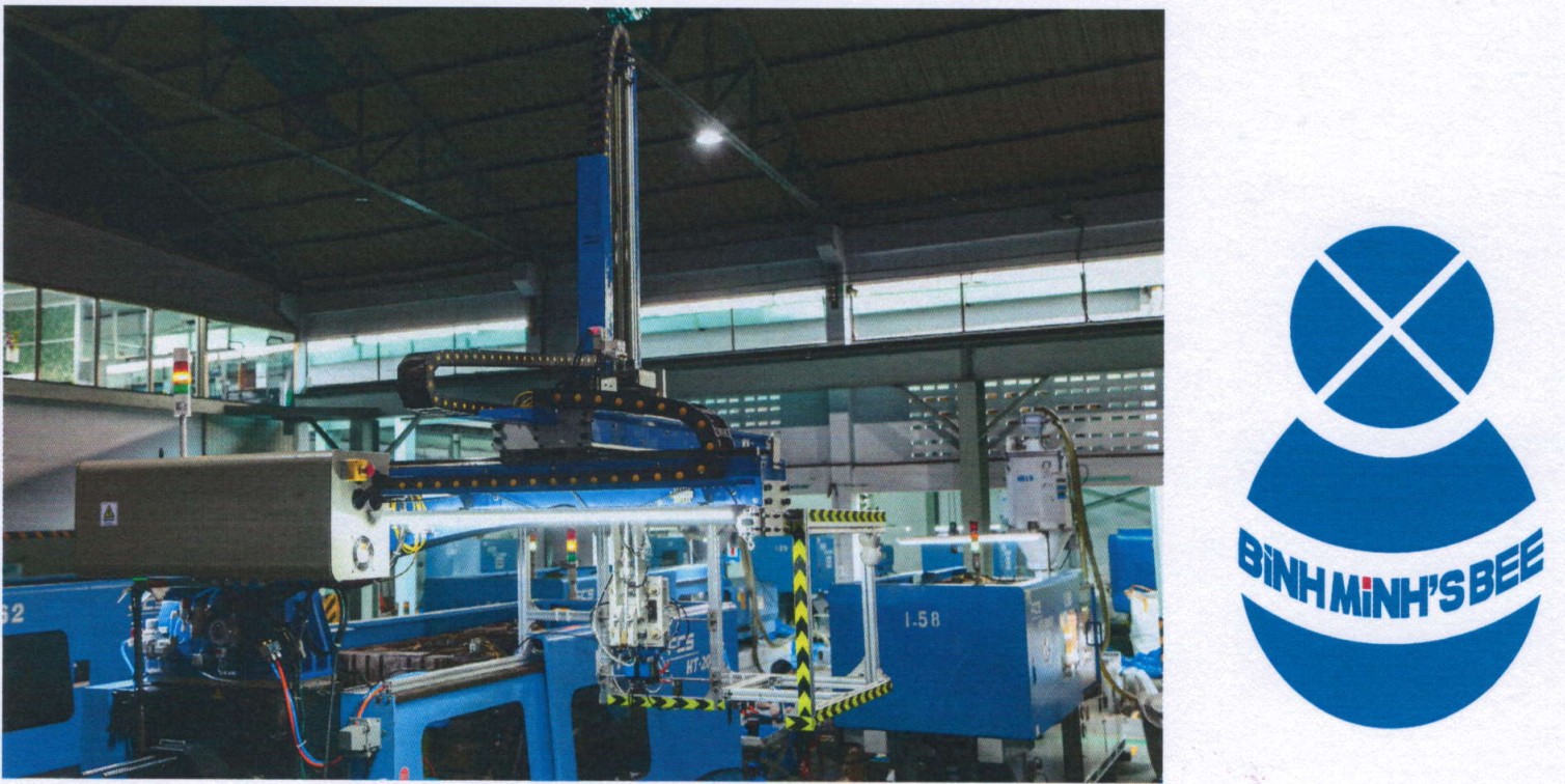 CÔNG TY CỔ PHẦN NHỰA BÌNH MINH ĐẨY MẠNH TỰ ĐỘNG HÓA TRONG DÂY CHUYỀN SẢN XUẤT BẰNG TAY MÁY GẮP SẢN PHẨM “BINH MINH’S BEE”