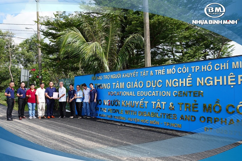 Nhựa Bình Minh thăm hỏi và tặng quà cho Trung tâm Giáo dục Nghề nghiệp dành cho Người khuyết tật và Trẻ em mồ côi nhân dịp Tết Trung thu 2023