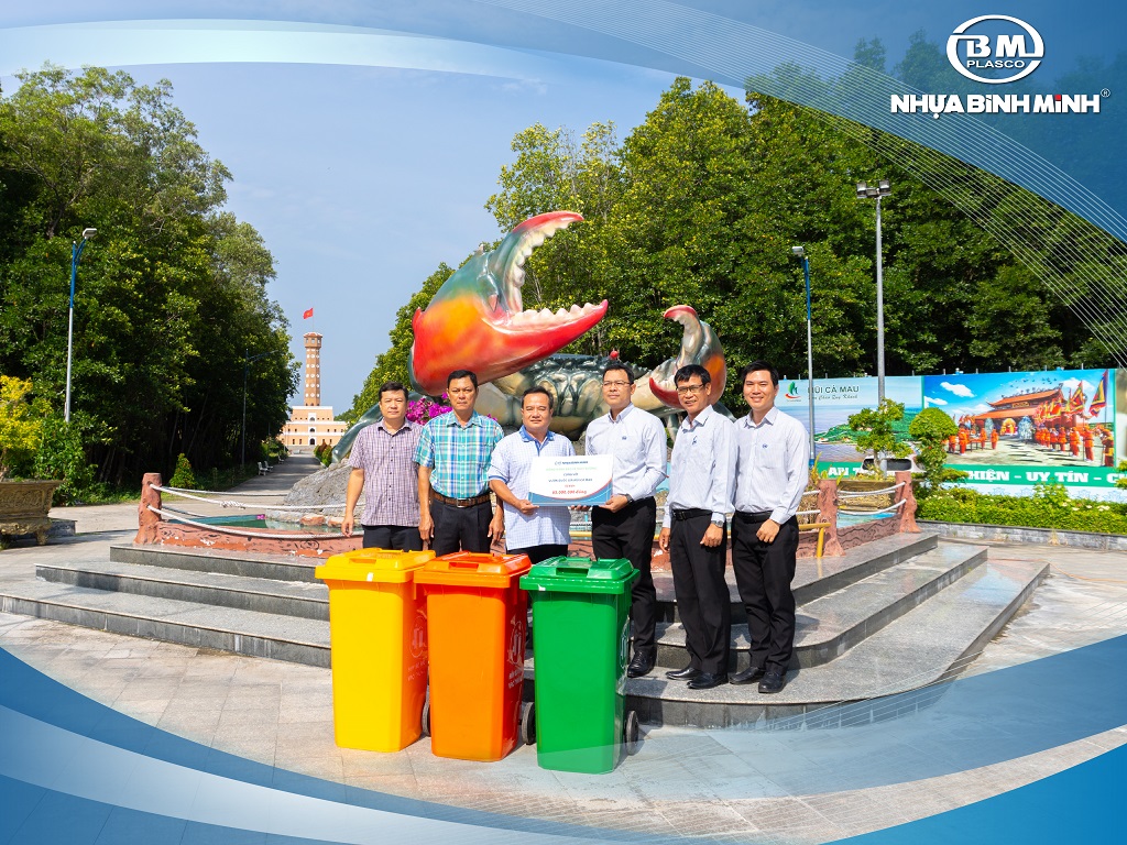 Công ty Cổ phần Nhựa Bình Minh chung tay bảo vệ môi trường tại khu du lịch Vườn Quốc gia Mũi Cà Mau